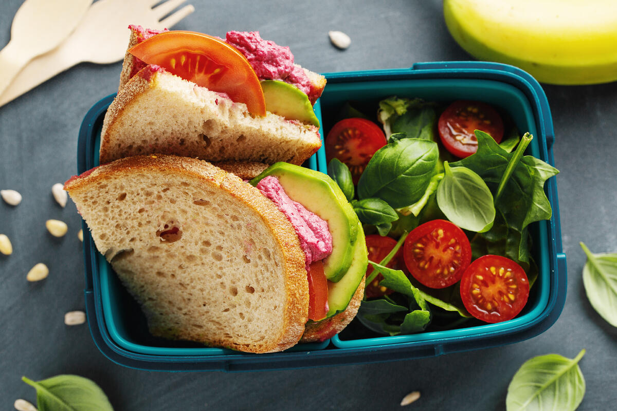 tasty-freshmade-healthy-vegan-lunch-go-served-lunch-box-closeup